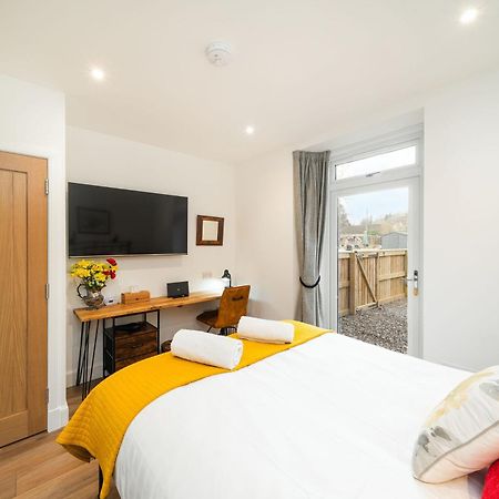 Appartamento Grange8 Luxury Snug & Courtyard In Blairgowrie Blairgowrie and Rattray Esterno foto