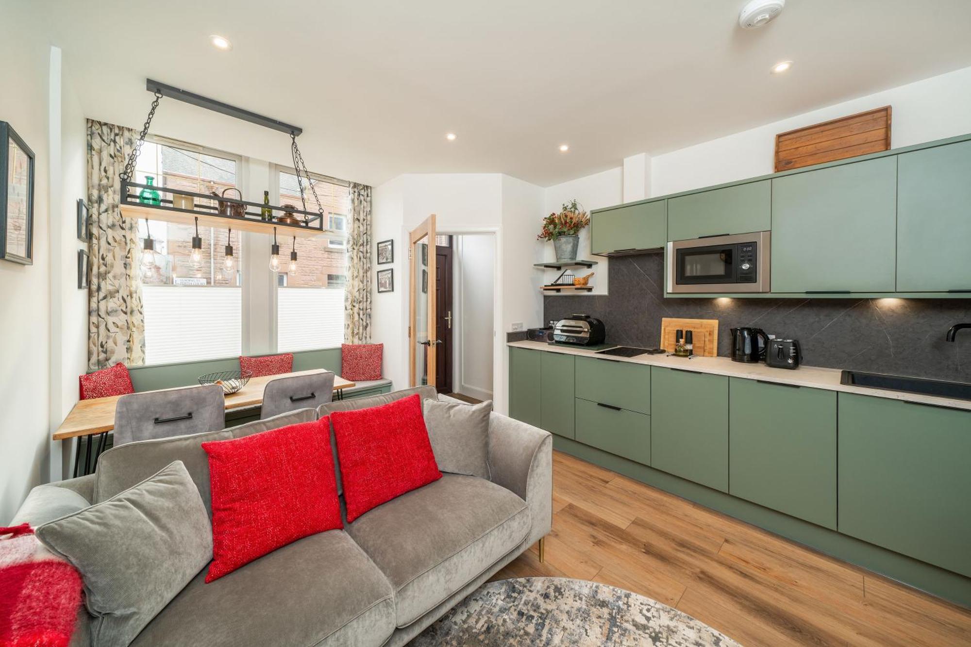 Appartamento Grange8 Luxury Snug & Courtyard In Blairgowrie Blairgowrie and Rattray Esterno foto