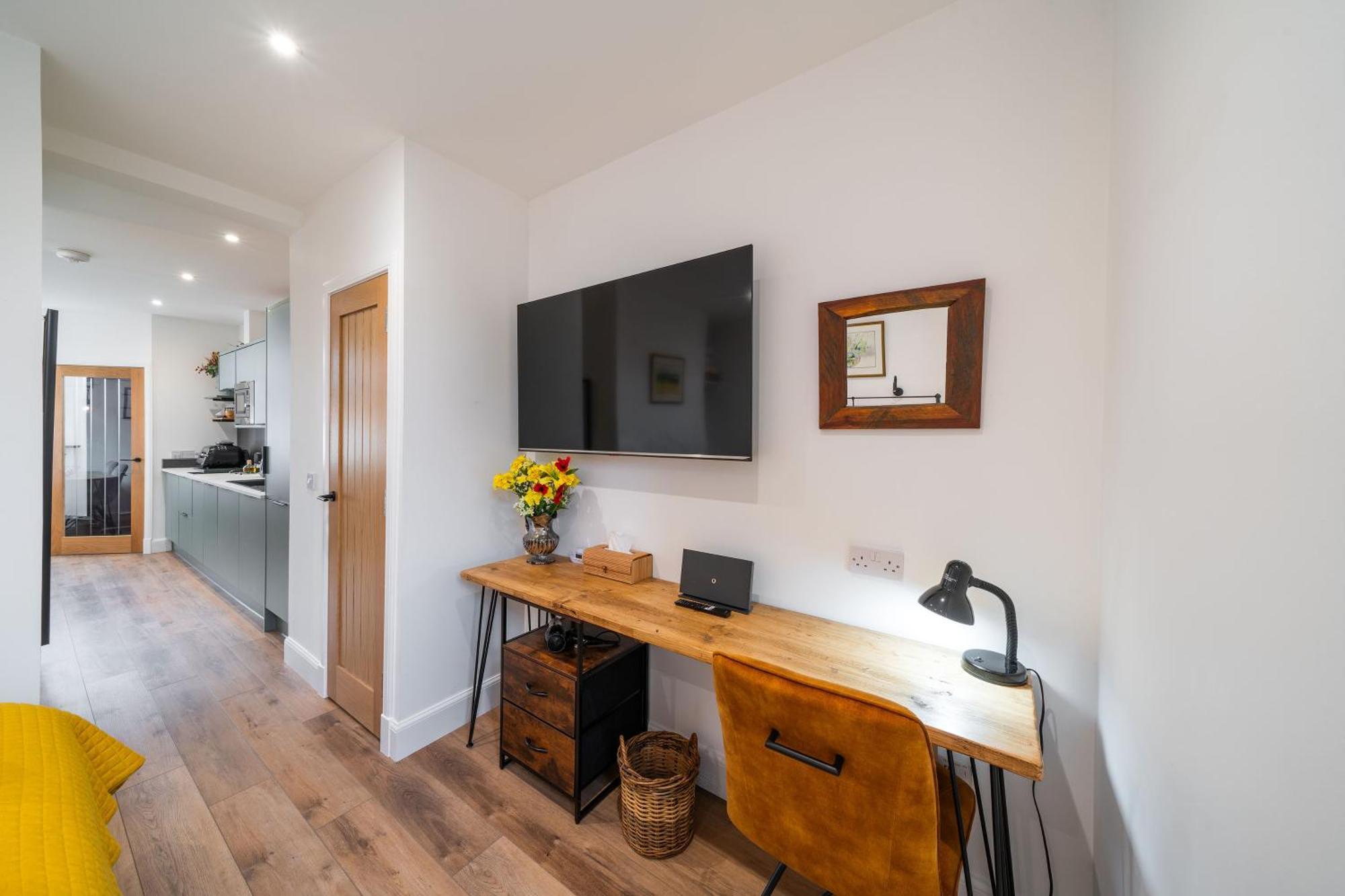 Appartamento Grange8 Luxury Snug & Courtyard In Blairgowrie Blairgowrie and Rattray Esterno foto