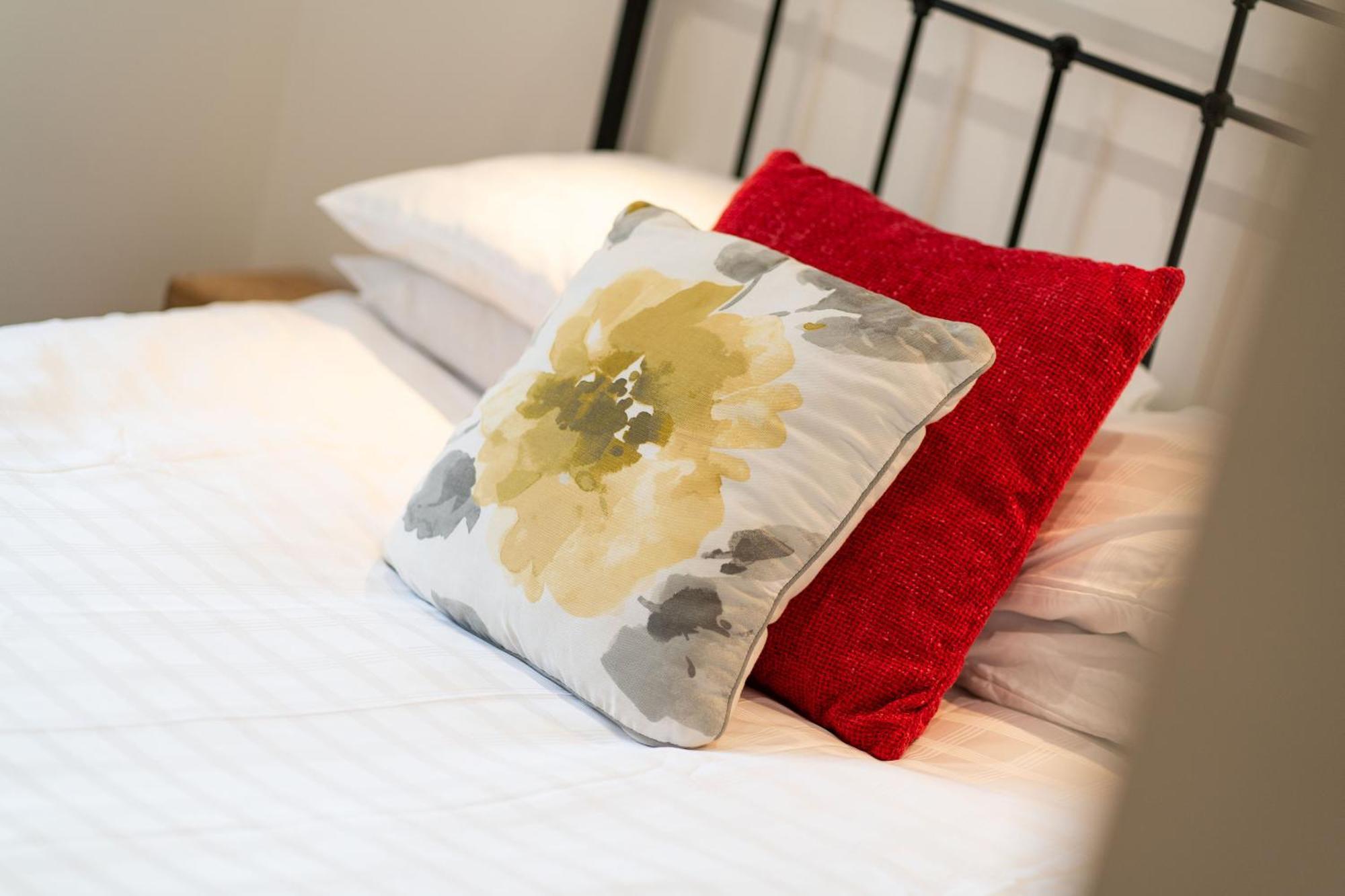 Appartamento Grange8 Luxury Snug & Courtyard In Blairgowrie Blairgowrie and Rattray Esterno foto
