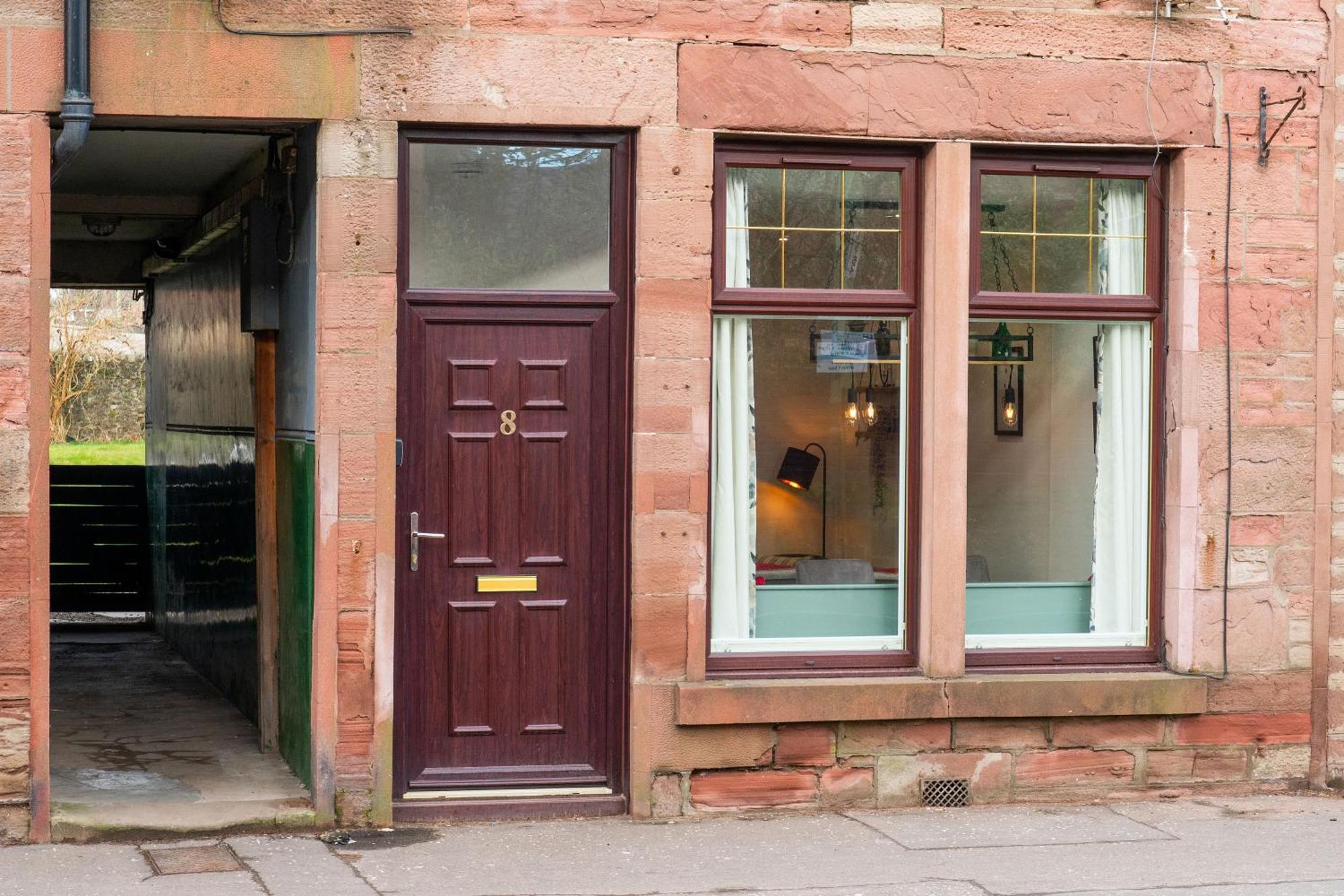 Appartamento Grange8 Luxury Snug & Courtyard In Blairgowrie Blairgowrie and Rattray Esterno foto